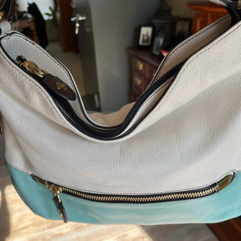 orYany Shoulder/Crossbody‎ Bag - Picture 2 of 16